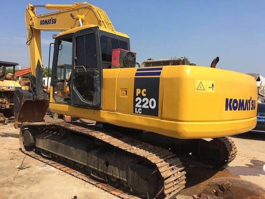 Китай Экскаватор KOMATSU тоннажности 22 длины 5850mm заграждения PC220-7 подержанный поставщик